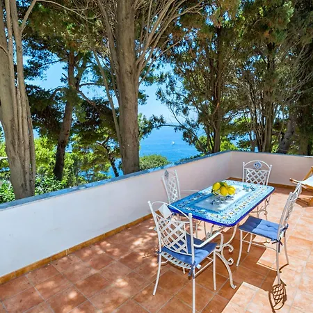 Casa Schiattarella Affittacamere Capri