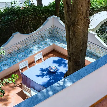 Casa Schiattarella 3* カプリ