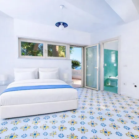 Casa Schiattarella 3* カプリ